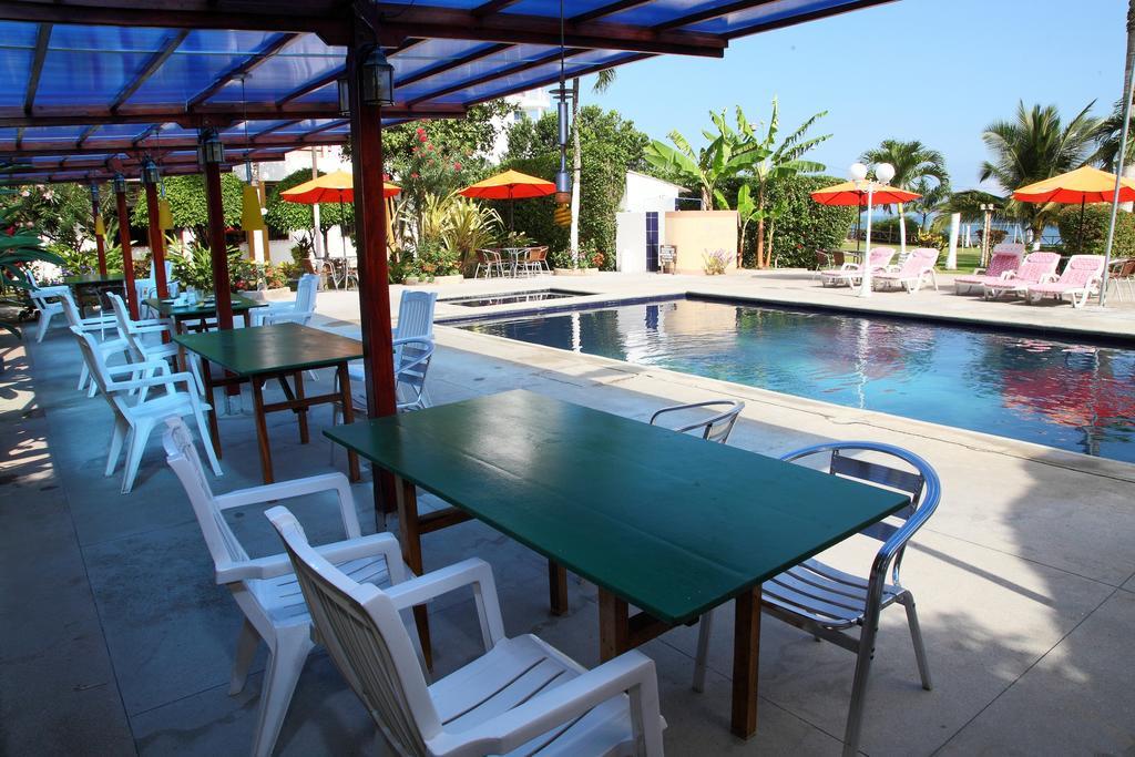 Hotel Puerto Ballesta Tonsupa Ngoại thất bức ảnh