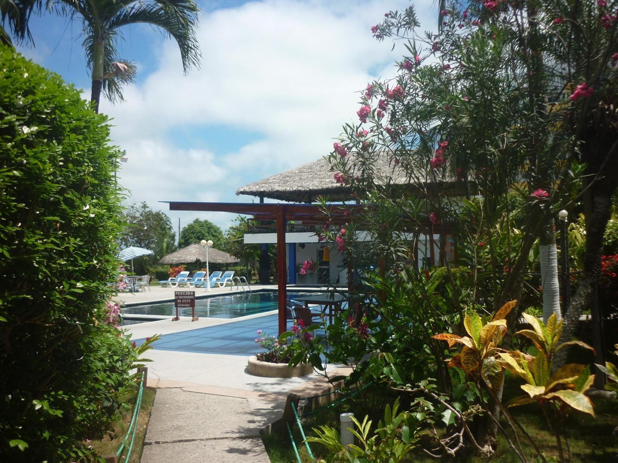 Hotel Puerto Ballesta Tonsupa Ngoại thất bức ảnh
