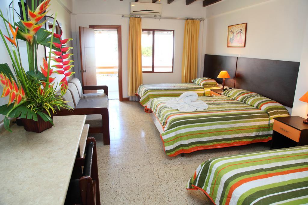 Hotel Puerto Ballesta Tonsupa Phòng bức ảnh