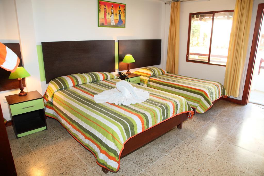 Hotel Puerto Ballesta Tonsupa Phòng bức ảnh