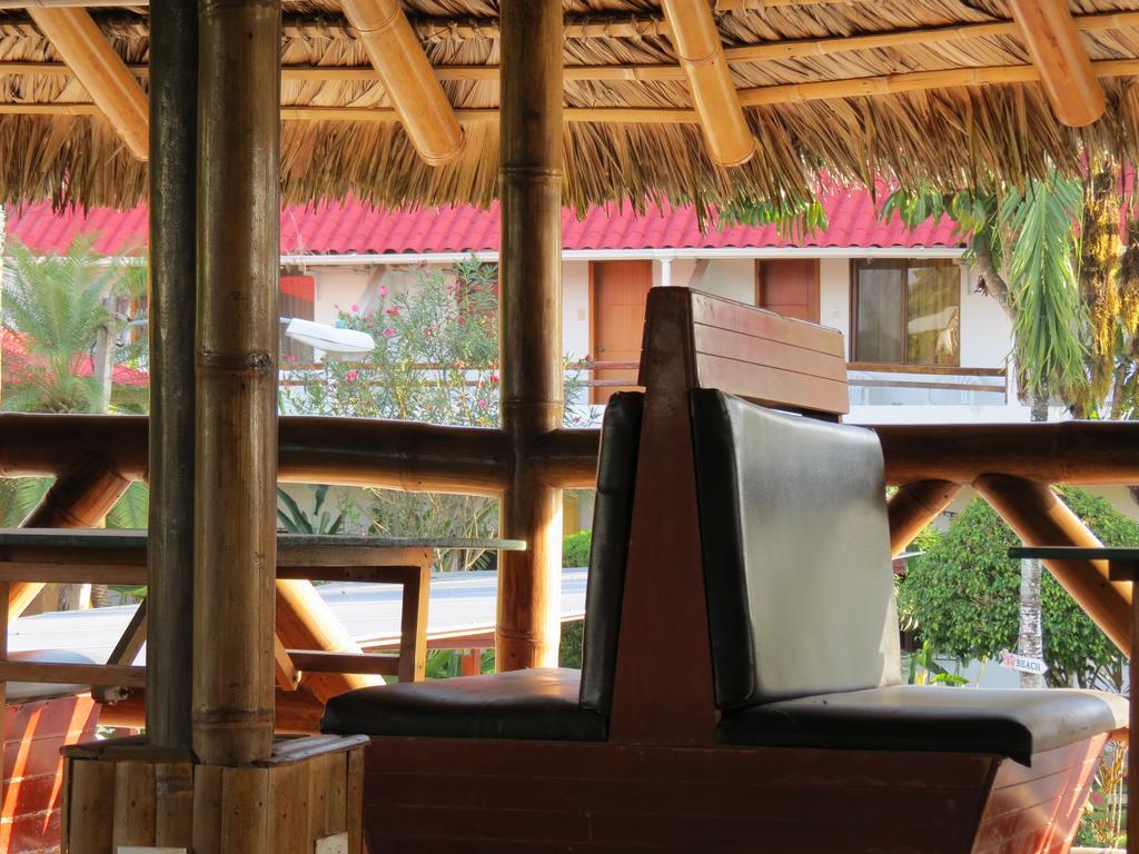 Hotel Puerto Ballesta Tonsupa Ngoại thất bức ảnh