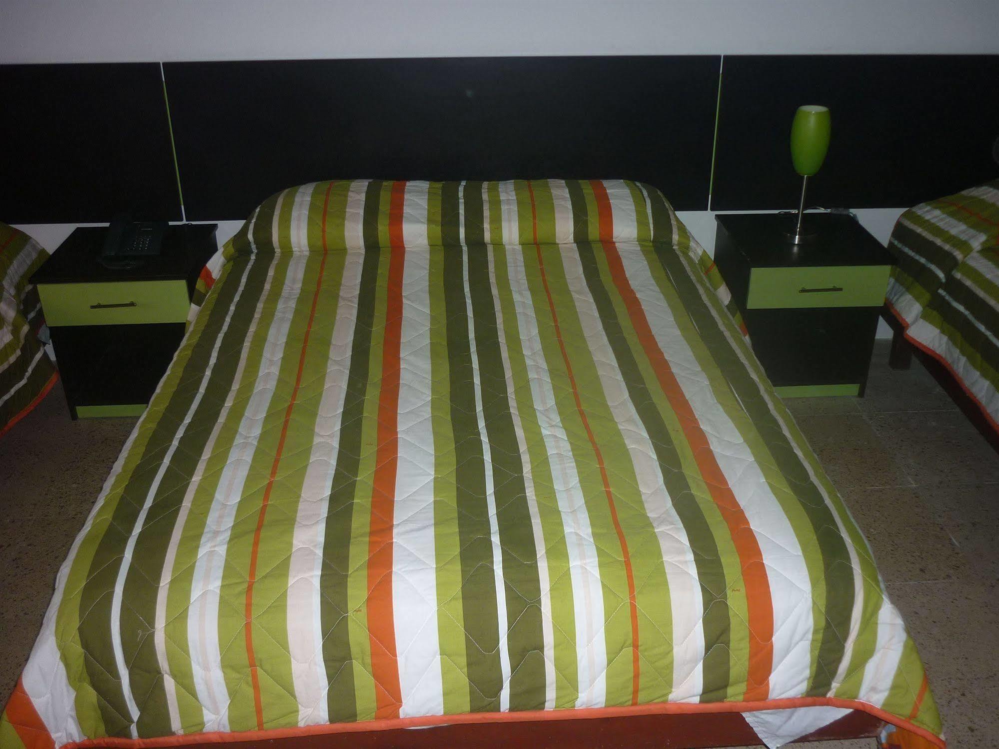 Hotel Puerto Ballesta Tonsupa Ngoại thất bức ảnh
